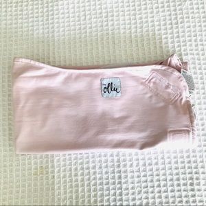 Ollie Swaddle in Pink
